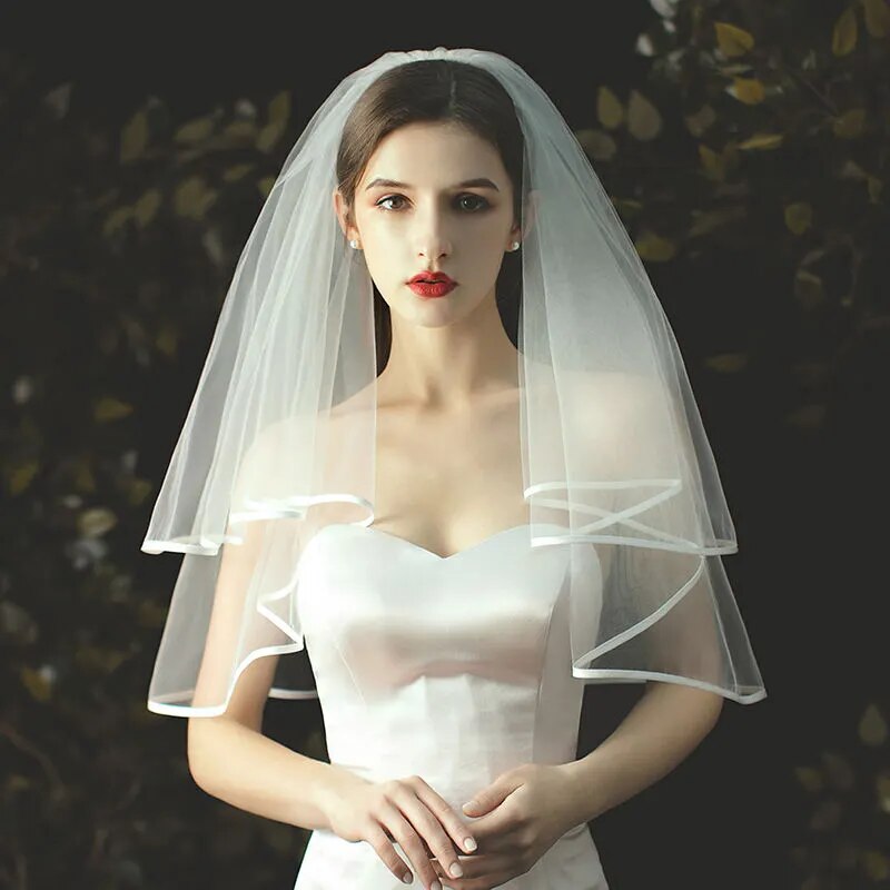 Elegant Elbow Bridal Veil 2-Layer Thickened Mesh Ribbon Edge Headdress with Comb for Wedding 2023