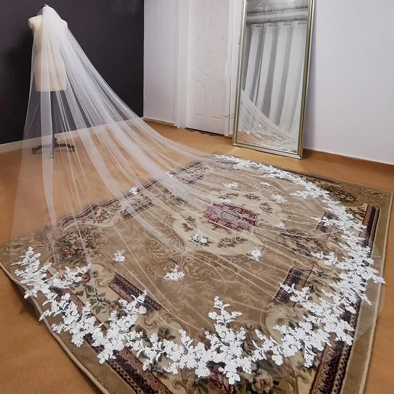 Real Photos Long Lace Appliques Wedding Veil White Ivory Cathedral 1 Layer Bridal Veil 3.5 Meters Bride Veil Wedding Accessories Real Photos Long Lace Appliques Wedding Veil White Ivory Cathedral 1 Layer Bridal Veil 3.5 Meters Bride Veil Wedding Accessories