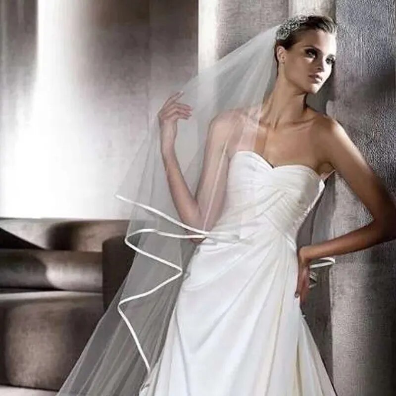 3 M Cathedral Wedding Veil 2 Layeres Long Bridal Veils With Comb Ribbon Edge Woman Marry Gifts 2019 New Accessories