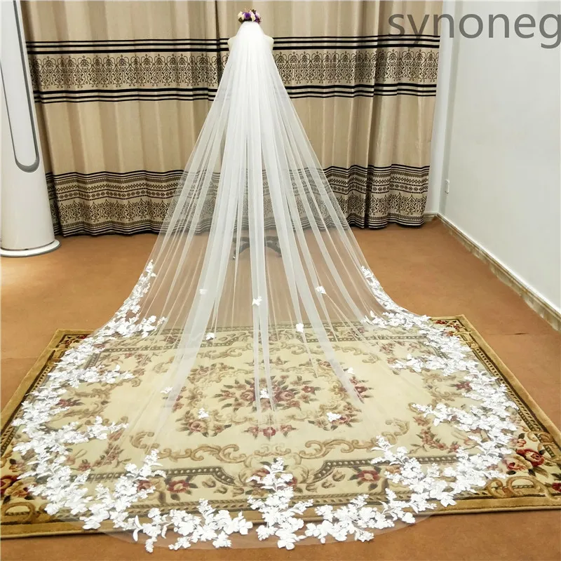 Real Photo 3m.4m.5m One Layer Wedding Veil With Comb White Lace Edge Bridal Veils Ivory Appliqued Cathedral Wedding Veil