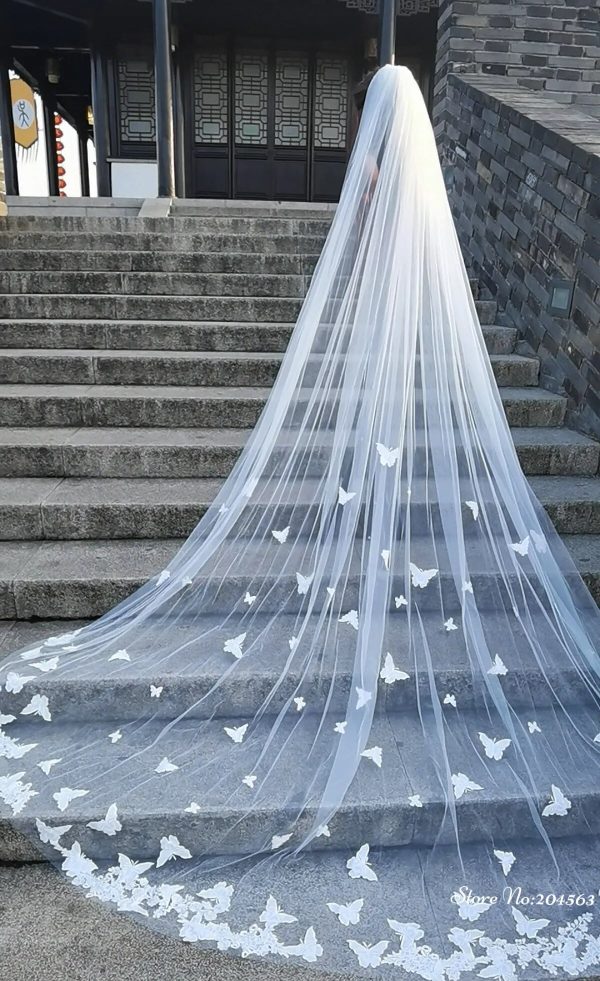 One Layer 3D Butterflies Wedding Veil Lace Veil Cathedral Bridal Veil With Steel Comb Wedding Accessories
