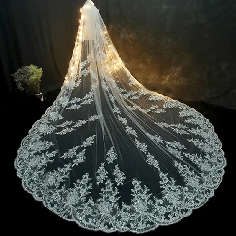 5m 4m 3m Long Wedding Bridal Veils Lace Appiques Edge 1 T Tulle Cathedral Veil with Comb Ivory Luxury Velo de Novia Voile mariee 5m 4m 3m Long Wedding Bridal Veils Lace Appiques Edge 1 T Tulle Cathedral Veil with Comb Ivory Luxury Velo de Novia Voile mariee