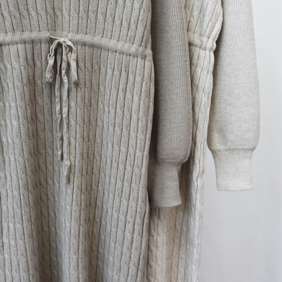 Plus Size 2023 Autumn and Winter New Style Knitted Dresses with Coats Feminine Waist Sweater Bottoming Outer Long Skirt Trend Plus Size 2023 Autumn and Winter New Style Knitted Dresses with Coats Feminine Waist Sweater Bottoming Outer Long Skirt Trend