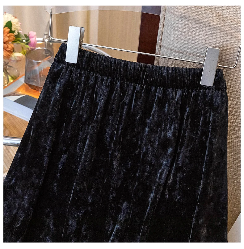 Plus Size Women's Skirts 2023 Autumn French Style Lady Retro Velvet Skirts Loose Elastic Waist Thick Female Bottom Skirt KT61