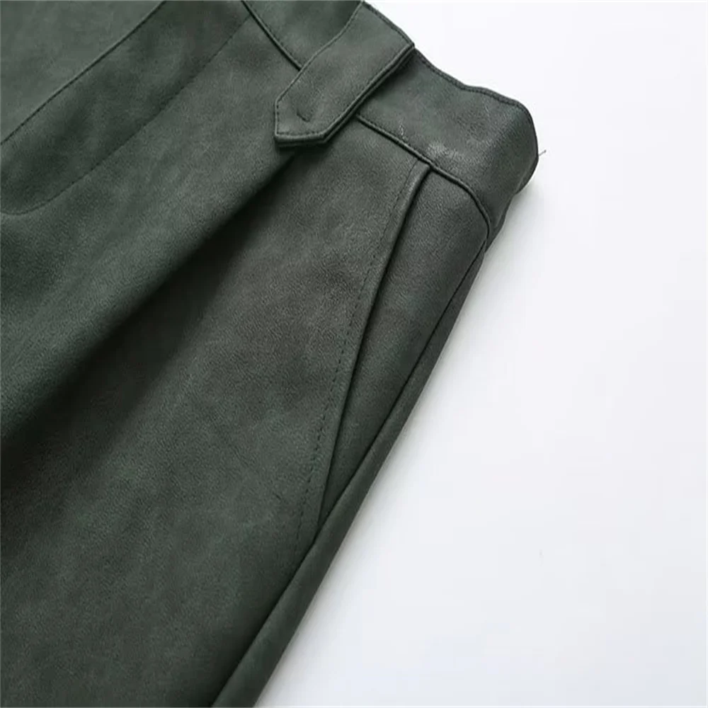 Plus size 2023 autumn new women's clothing European and American style loose fitting fashion versatile A-line work leather skirt