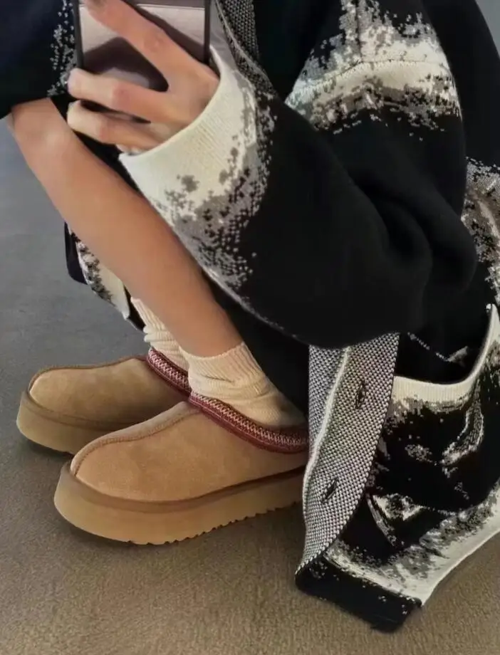 Luxury Women Tazz Mini Snow Boot Winter Casual Ankles Sheepskin Warm Designer Short Boots Fashion Flat Bottom Platform Slippers