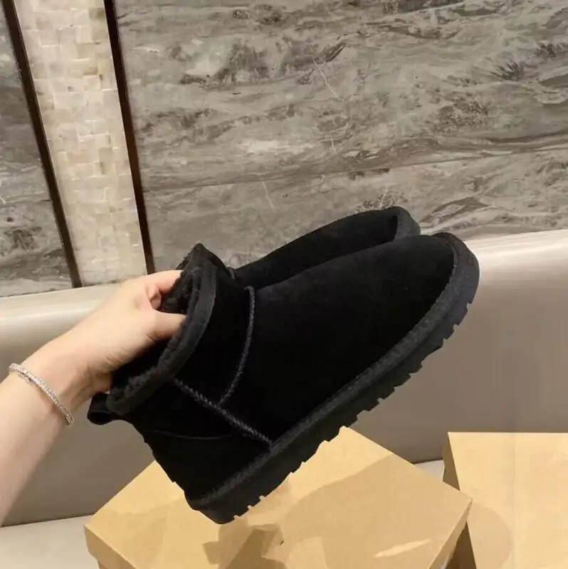 Luxury Women Tazz Mini Snow Boot Winter Casual Ankles Sheepskin Warm Designer Short Boots Fashion Flat Bottom Platform Slippers